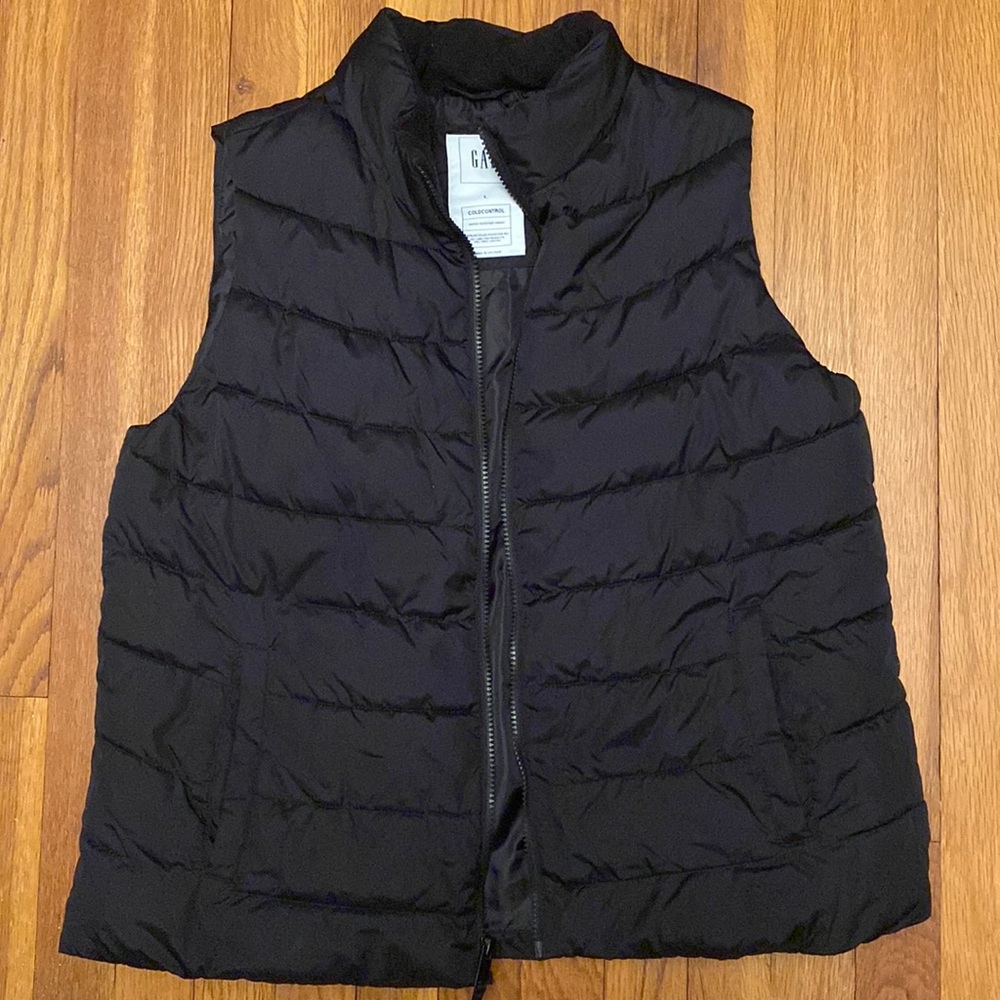 Gap vest